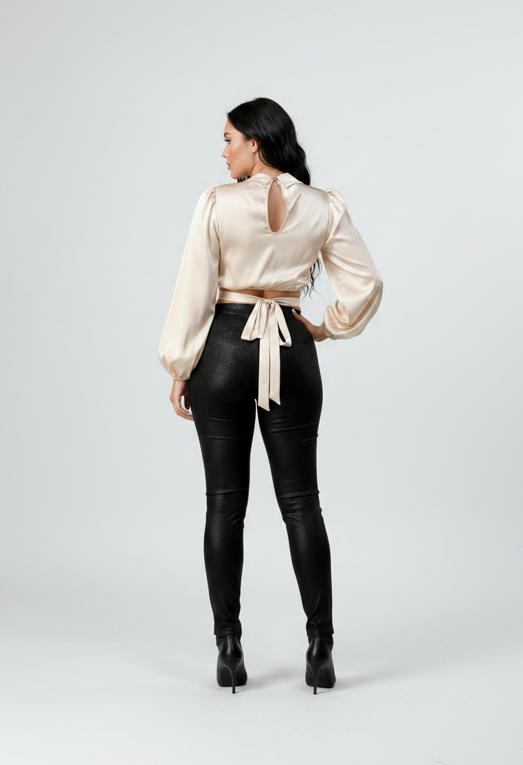 Vivienne-Crop Top